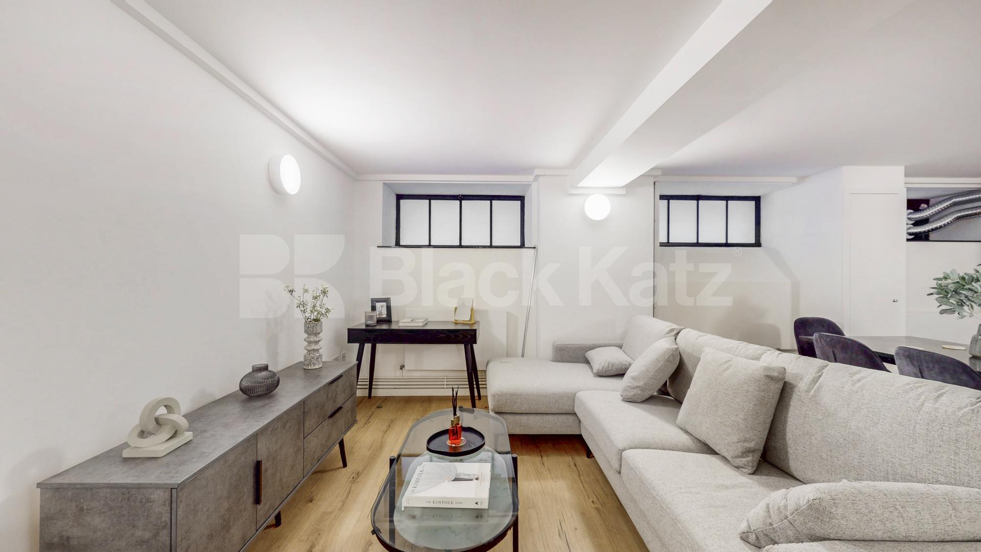 Modern studio apartment within a warehouse conversion in the trendy Dalston Springfield House lofts - Tyssen Street, Dalston